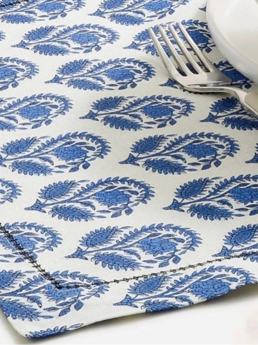 NWT J. Crew Linen Placemats in Bouquet Block Print (Set of 4)